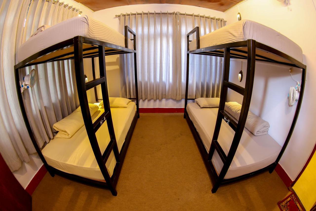 Gaurishankar Backpackers Hostel بوكْرا المظهر الخارجي الصورة